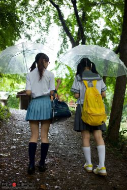 全彩本子里番acg琉璃神社